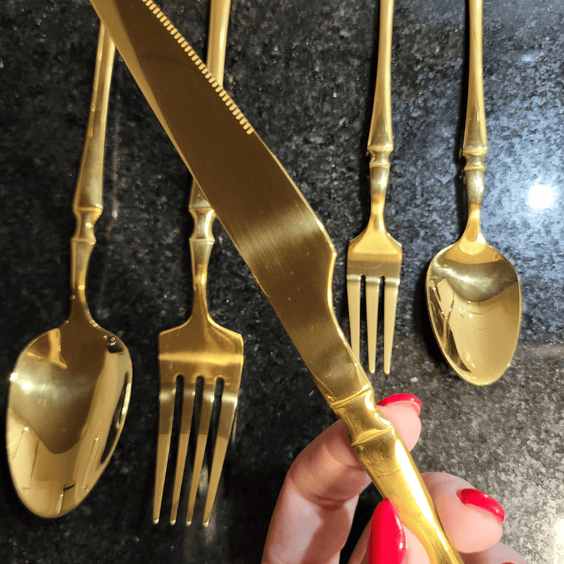 Jogo de Talheres Dourados Paris de 30 peças